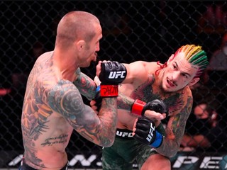 Je to lúzer, odkázal Verovi po prehre Sean O´Malley 