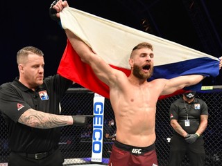 Jiří Procházka v TOP 10 nejlepších nováčikov UFC!