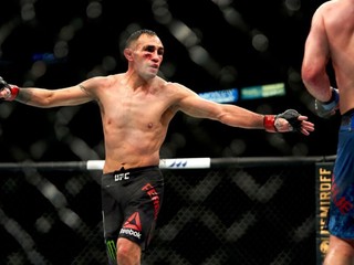 Bývalý šampión reaguje na zhoršenie výkonov Tonyho Fergusona