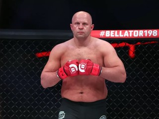 Cooker prezradil plány vo veci rozlúčkového zápasu legendárneho Fedora