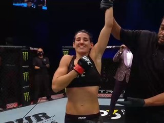 UFC 257: Marina Rodriguez otvára hlavnú kartu technickým knokautom 