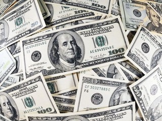 UFC Fight Night: Overeem vs. Volkov, výplaty bojovníkov