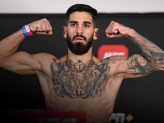 Ilia Topuria s Kleinom zápasiť nebude, údajne išlo o falošnú správu