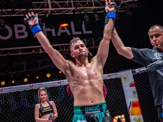 Oktagon UNDG: Michal Krčmář potvrdil úlohu favorita a postupuje do finále