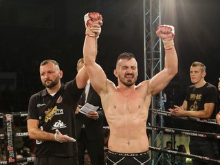 Emin Sefa: Pred zápasom som povedal, že si idem pre opasok (rozhovor)