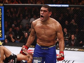 ´Bigfoot´ Silva bude bojovať na ruskej pôde