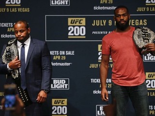 Daniel Comrier vs. Jon Jones 2 na UFC 214!