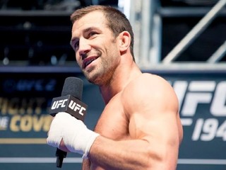Luke Rockhold vyzýva top bojovníkov strednej váhy k štrajku
