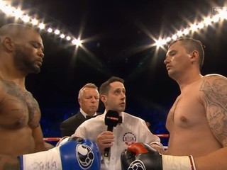 Hviezdny boxer Mike Perez sa vrátil do ringu proti Slovákovi. Vybavil ho za 29 sekúnd!
