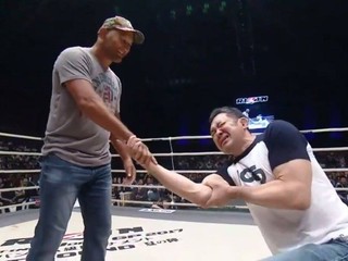 Hendo vs. The Gracie Hunter na podujatí RIZIN