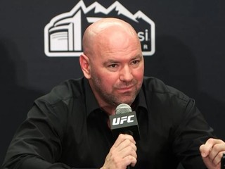 Conor ho totálne prevalcoval, prezradil Dana White