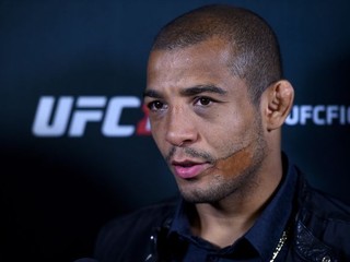 Jose Aldo sa zastal Conora McGregora