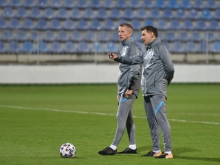 Marek Mintál a Štefan Tarkovič na tréningu slovenskej futbalovej reprezentácie.