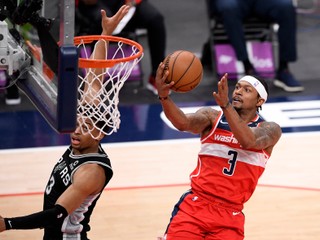 Momentka zo zápasu Washington Wizards - San Antonio Spurs.