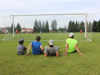 Amatérsky šport u susedov? Futbal iba bez brankára, pokrčil plecami český minister