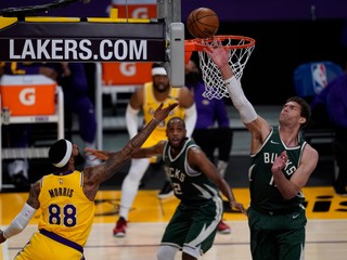 Zápas Los Angeles Lakers - Milwaukee.