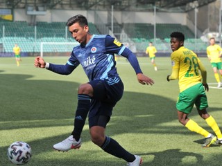 Pokutový kop pre Slovan sa podľa Žilinčanov pískať nemal.
