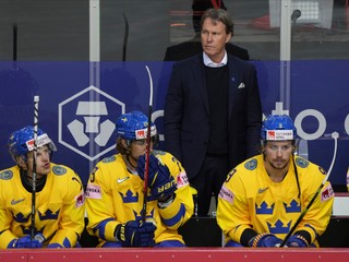 Tréner Švédska Johan Garpenlöv na MS v hokeji 2021.