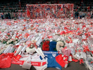 Spomienka na tragédiu, pri ktorej zahynuli 15. apríla 1989 fanúšikovia FC Liverpool.
