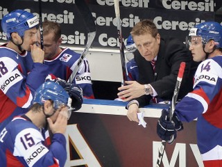 Glen Hanlon počas MS v hokeji 2011 na Slovensku.