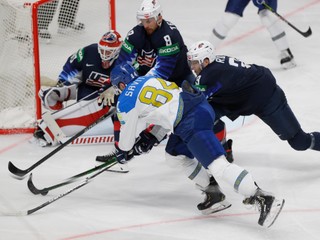 Hokejisti USA zdolali Kazachstan rozdielom triedy.
