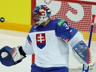 Július Hudáček na MS v hokeji 2021.