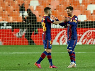Lionel Messi (vpravo) s Jordim Albom.