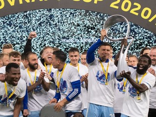 Slovan získal druhý rok po sebe double.