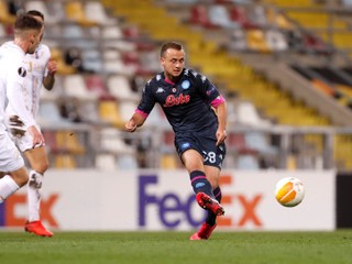 Stanislav Lobotka (vpravo) v drese SSC Neapol.