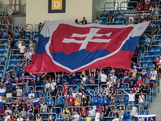 Slovenskí fanúšikovia v Petrohrade na EURO 2020.