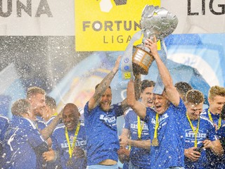 ŠK Slovan Bratislava - majster Slovenska v sezóne 2020/2021.