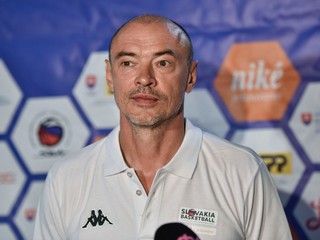 Tréner Oleg Meleščenko.