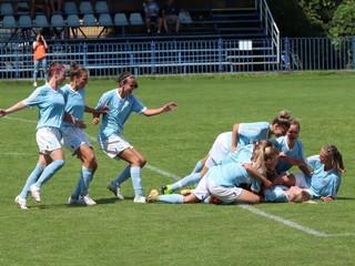 Futbalistky ŠK Slovan Bratislava. 