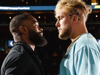 Bývalý šampión UFC Tyron Woodley (vľavo) a youtuber Jake Paul (vpravo).