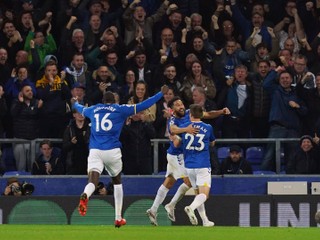Futbalisti Evertonu sa tešia z gólu. 