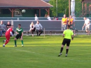 Momentka zo zápasu FC Družstevník Budmerice - FK Dubová.