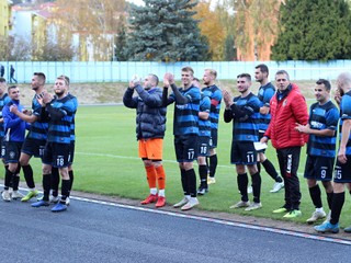 Futbalisti MFK Dolný Kubín po víťaznom zápase s Rakytovcami.