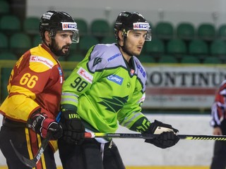 Momentka zo zápasu SHL HC Topoľčany - Vlci Žilina.