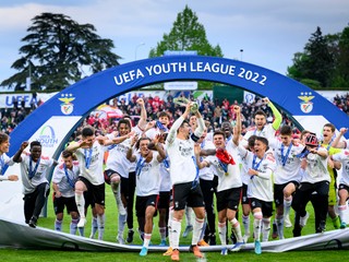 Futbalisti Benficy Lisabon triumfovali v mládežníckej Lige majstrov 2021/2022.