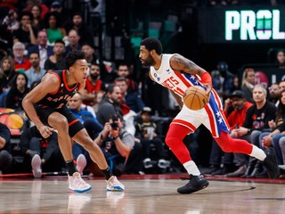 Americký basketbalista Kyrie Irving v drese Brooklynu Nets.