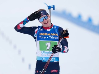 Johannes Thingnes Bö získal v Oberhofe už päť titulov majstra sveta.
