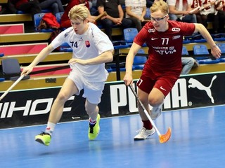 Momentka zo zápasu Slovensko - Lotyšsko na MS juniorov vo florbale 2023.