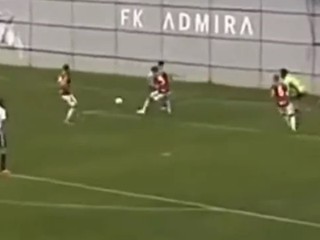 Podivné rozhodnutie Michala Patáka v ČFL.