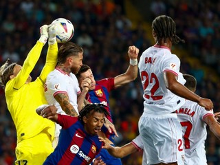 Sergio Ramos v drese FC Sevilla v zápase proti FC Barcelona.