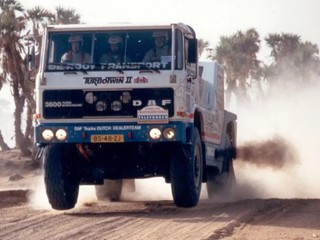 Jan de Rooy s kamiónom DAF na Rely Dakar 1988.