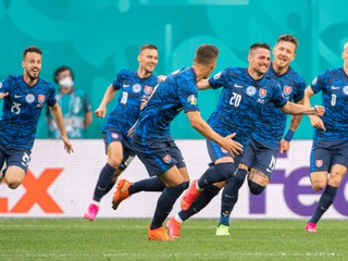 Slovenskí futbalisti postúpili na EURO tretí raz po sebe. 