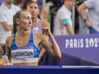 Gabriela Gajanová po postupe z  rozbehu na 800 m na OH 2024 v Paríži.