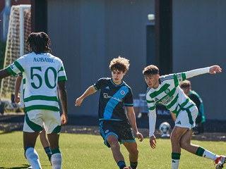 Fotka zo zápasu Celtic FC U19 - ŠK Slovan Bratislava U19 v 1. kole mládežníckej Ligy majstrov.