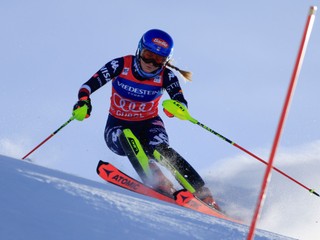 Mikaela Shiffrinová počas 1. kola slalomu v rakúskom stredisku Gurgl 2024.