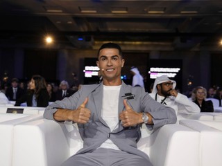 Cristiano Ronaldo počas vyhlasovania ankety Globe Soccer Awards 2025 v Dubaji.